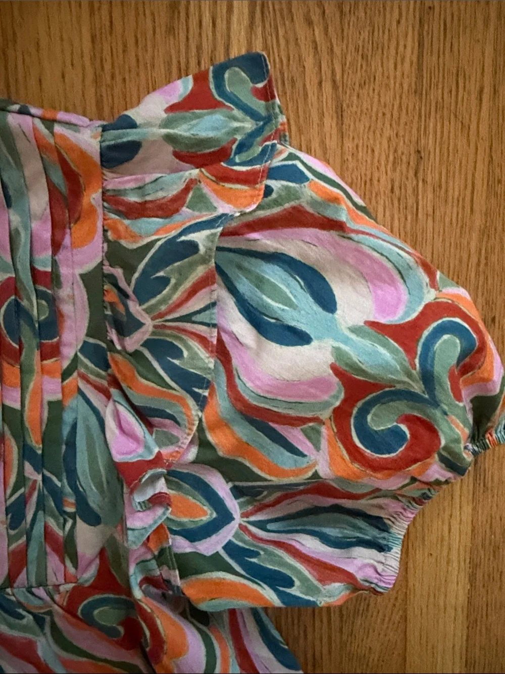 Sincerely Ours Multicolor Striped Ruffle Top - Small, great looking! 👀 - Picture 5 of 5